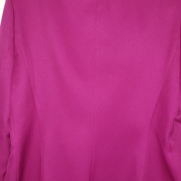 Blazer - Picture 2 of 2